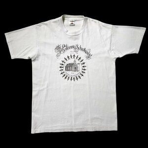 80s vintage The Old Britannia Schoolhouse t-shirt single stitch friends.